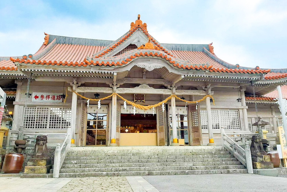 受験の合格祈願におすすめ!沖縄県内の神社・お寺、お守り情報
