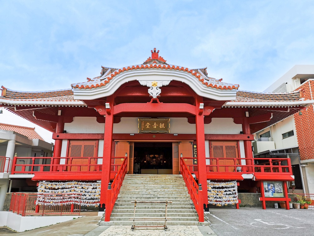 受験の合格祈願におすすめ!沖縄県内の神社・お寺、お守り情報
