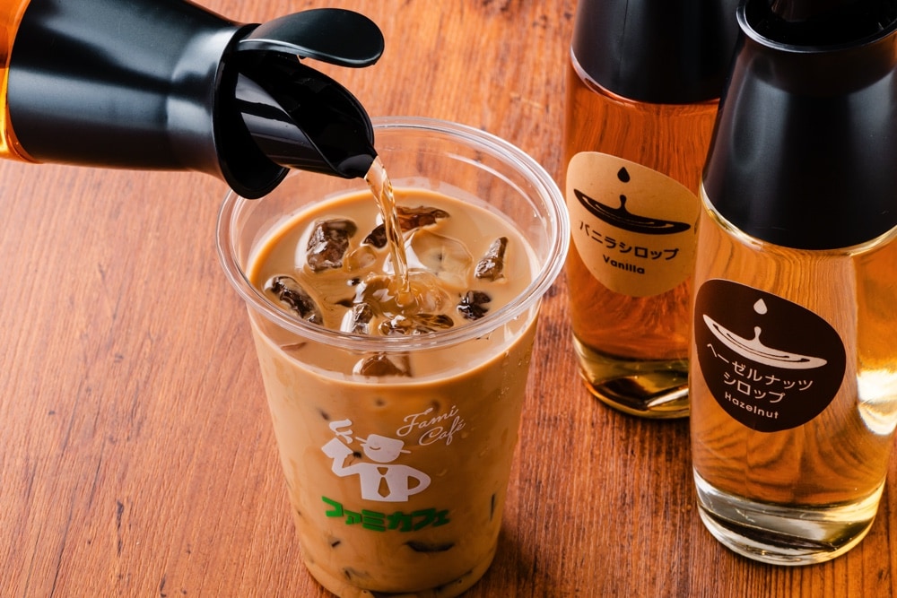 「アーモンドミルクラテ」が沖縄ファミマに新登場！低糖質・コレステロール0のヘルシーラテを手軽に楽しもう