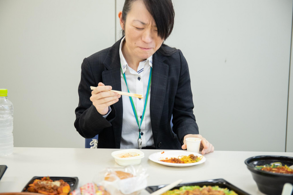 実食レポ！辛党部隊の本気を見よ！沖縄ファミマ限定の「激辛フェア」スタート