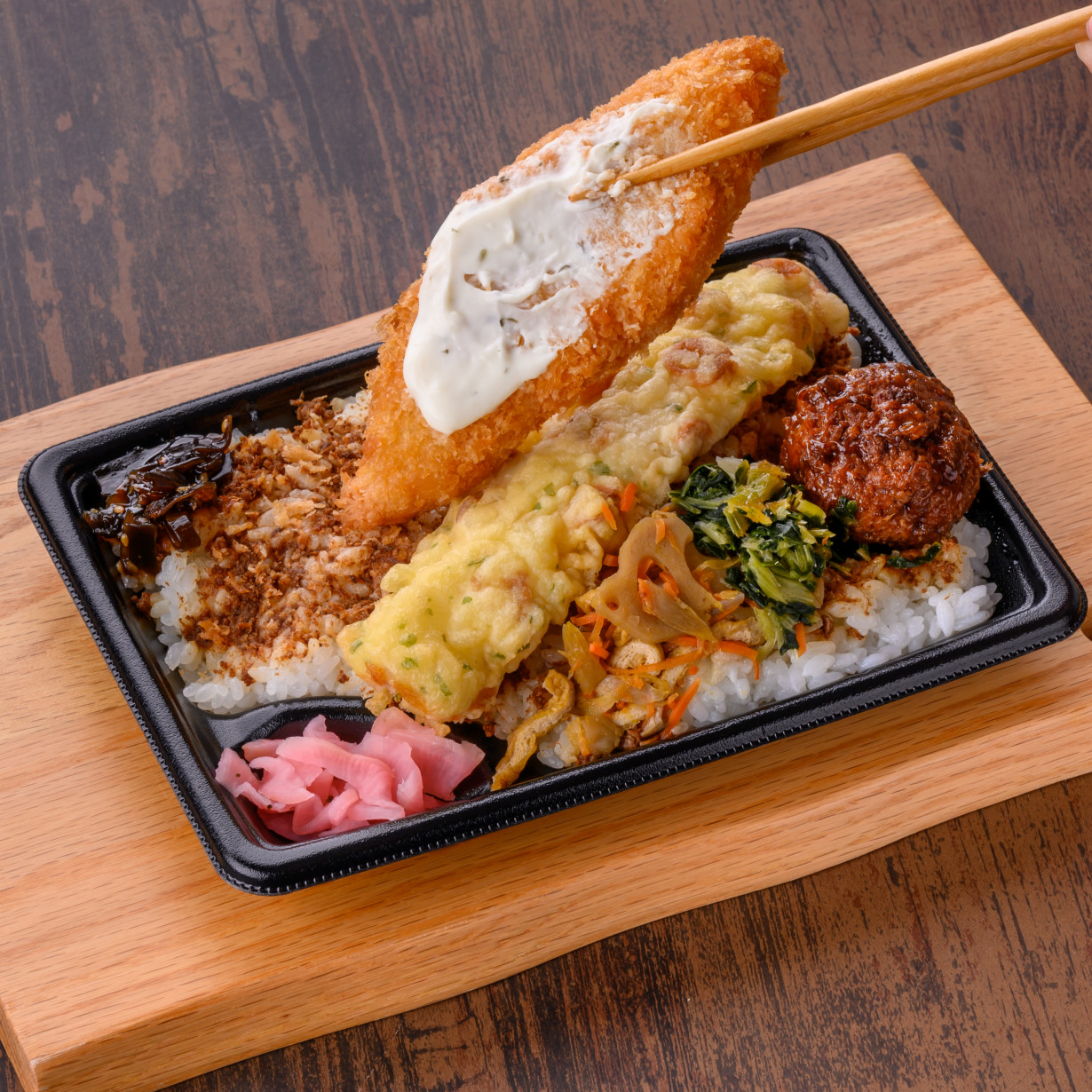 白身魚フライおかず弁当